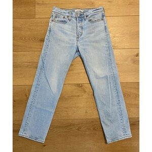 Levi’s Wedgie Straight